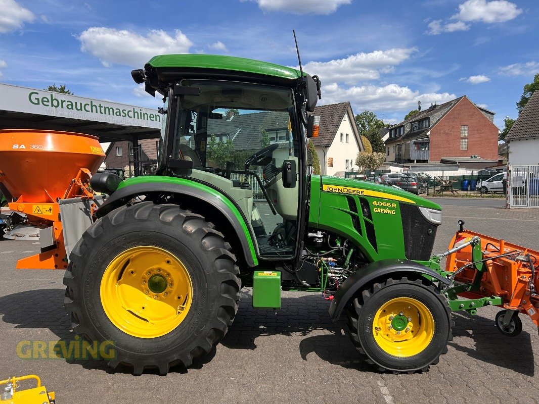Kommunaltraktor tip John Deere 4066R, Gebrauchtmaschine in Wesseling-Berzdorf (Poză 10)