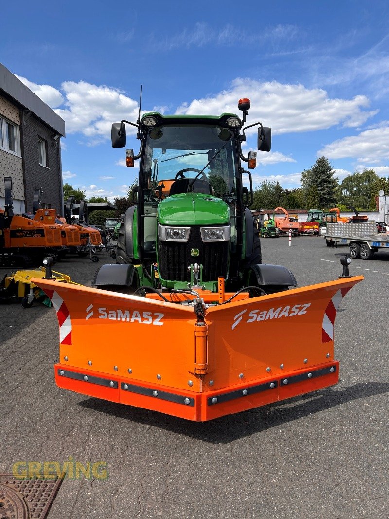 Kommunaltraktor tip John Deere 4066R, Gebrauchtmaschine in Wesseling-Berzdorf (Poză 4)