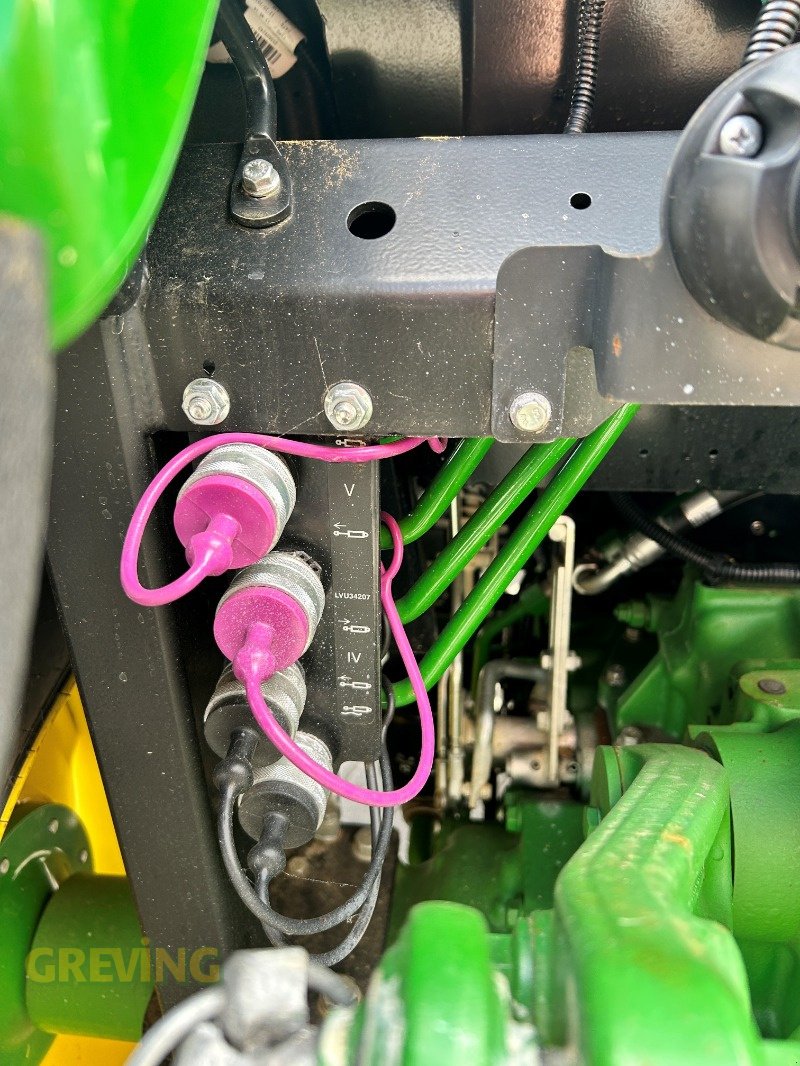 Kommunaltraktor tip John Deere 4066R, Gebrauchtmaschine in Wesseling-Berzdorf (Poză 13)