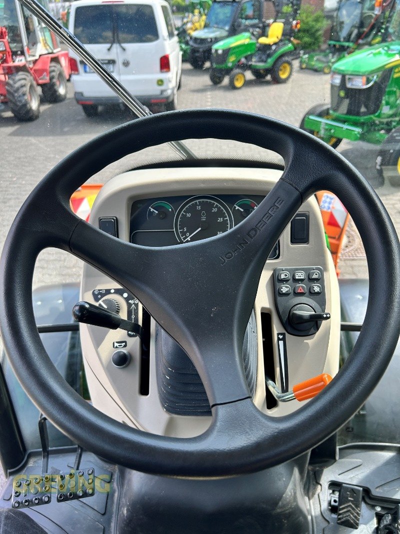 Kommunaltraktor tip John Deere 4066R, Gebrauchtmaschine in Wesseling-Berzdorf (Poză 17)