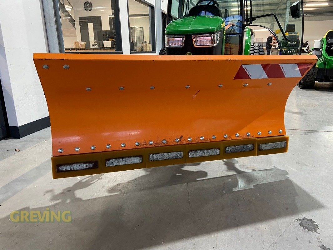 Kommunaltraktor typu John Deere 4066R, Neumaschine v Wesseling-Berzdorf (Obrázek 20)