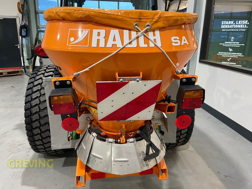 Kommunaltraktor typu John Deere 4066R, Neumaschine v Wesseling-Berzdorf (Obrázek 24)