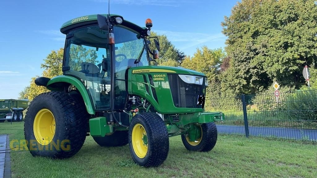 Kommunaltraktor tipa John Deere 4066R, Neumaschine u Wesseling-Berzdorf (Slika 1)