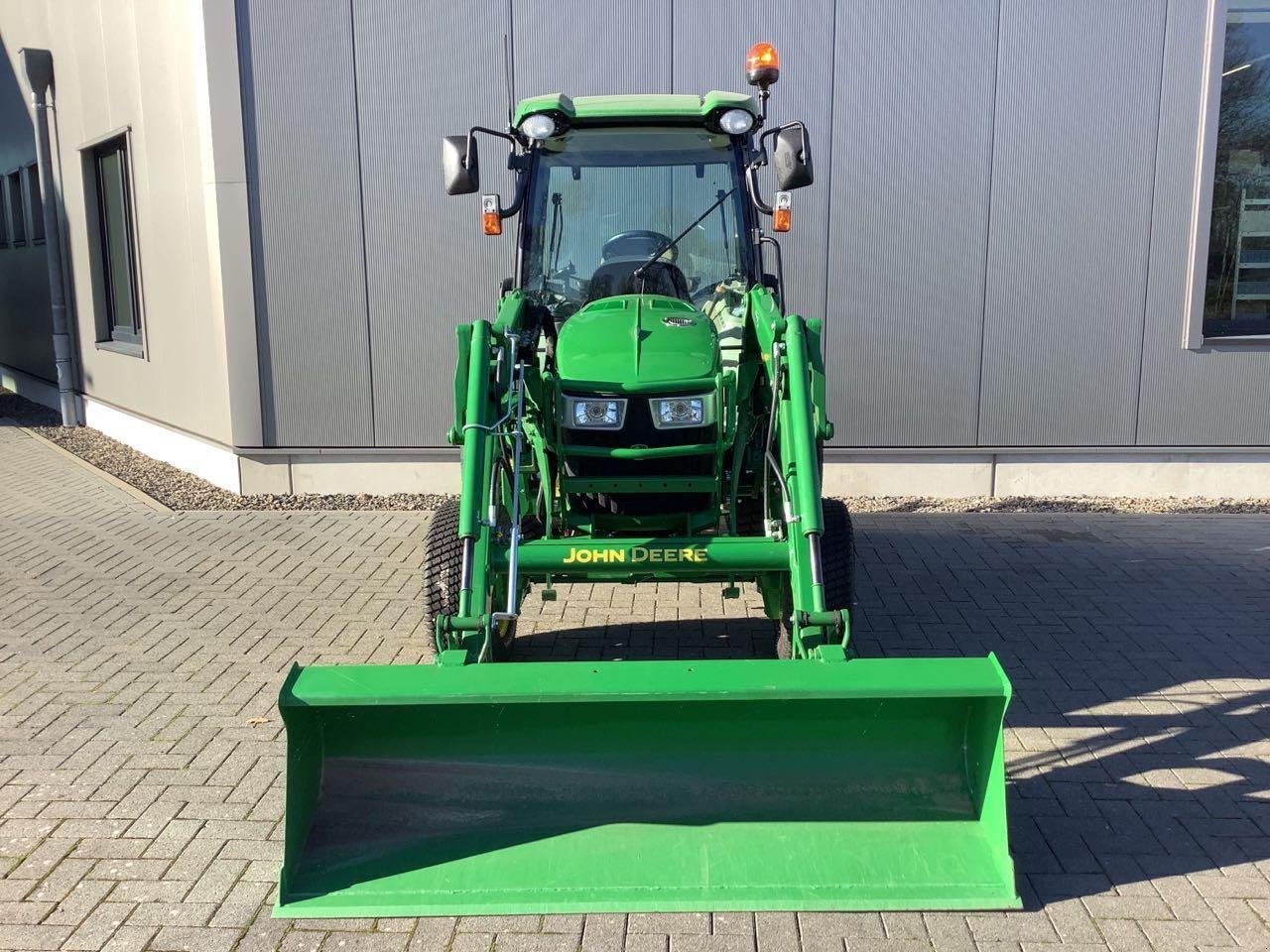 Kommunaltraktor typu John Deere 4066R, Gebrauchtmaschine v Beckum (Obrázek 5)