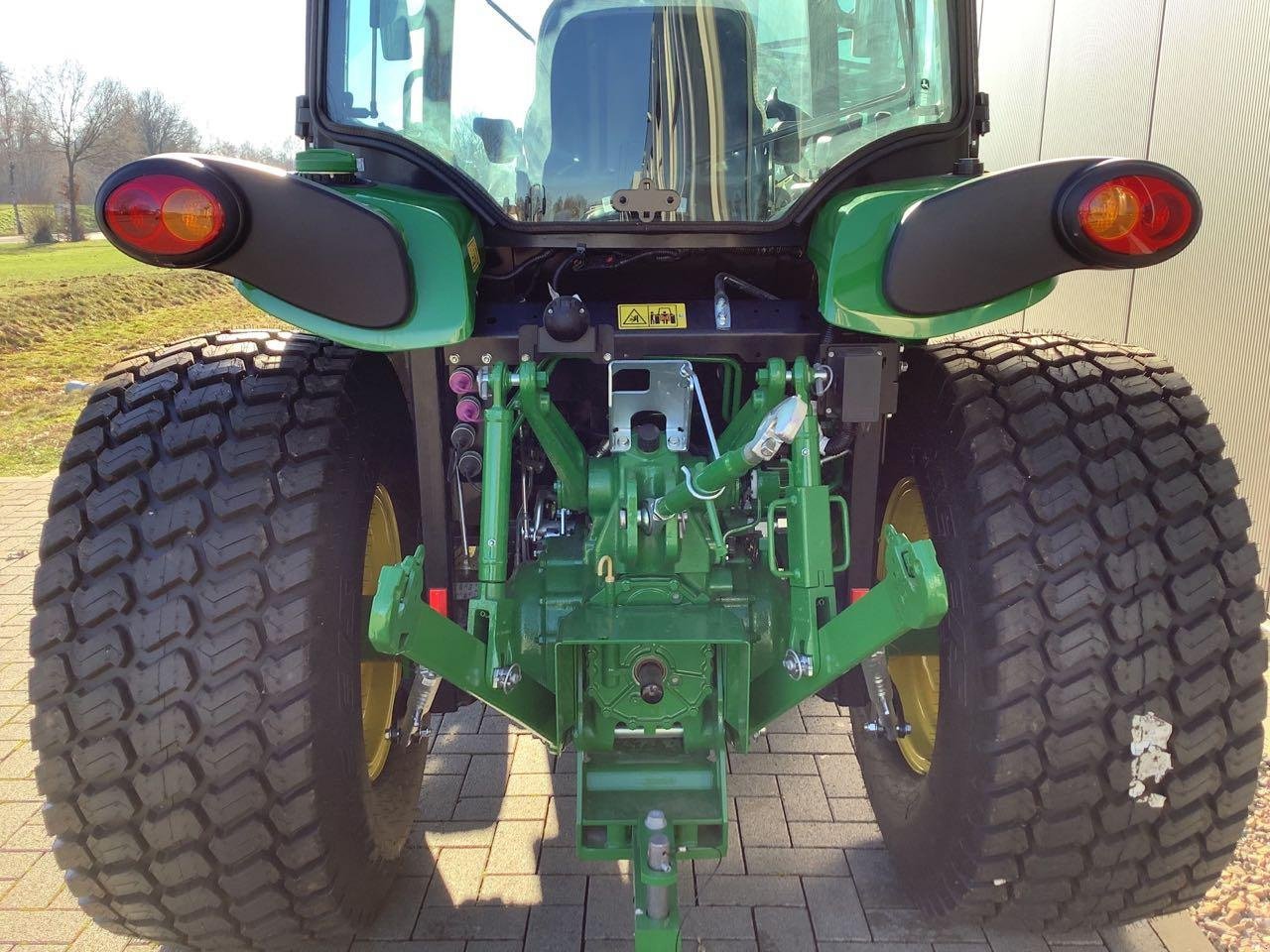 Kommunaltraktor typu John Deere 4066R, Gebrauchtmaschine v Beckum (Obrázek 8)