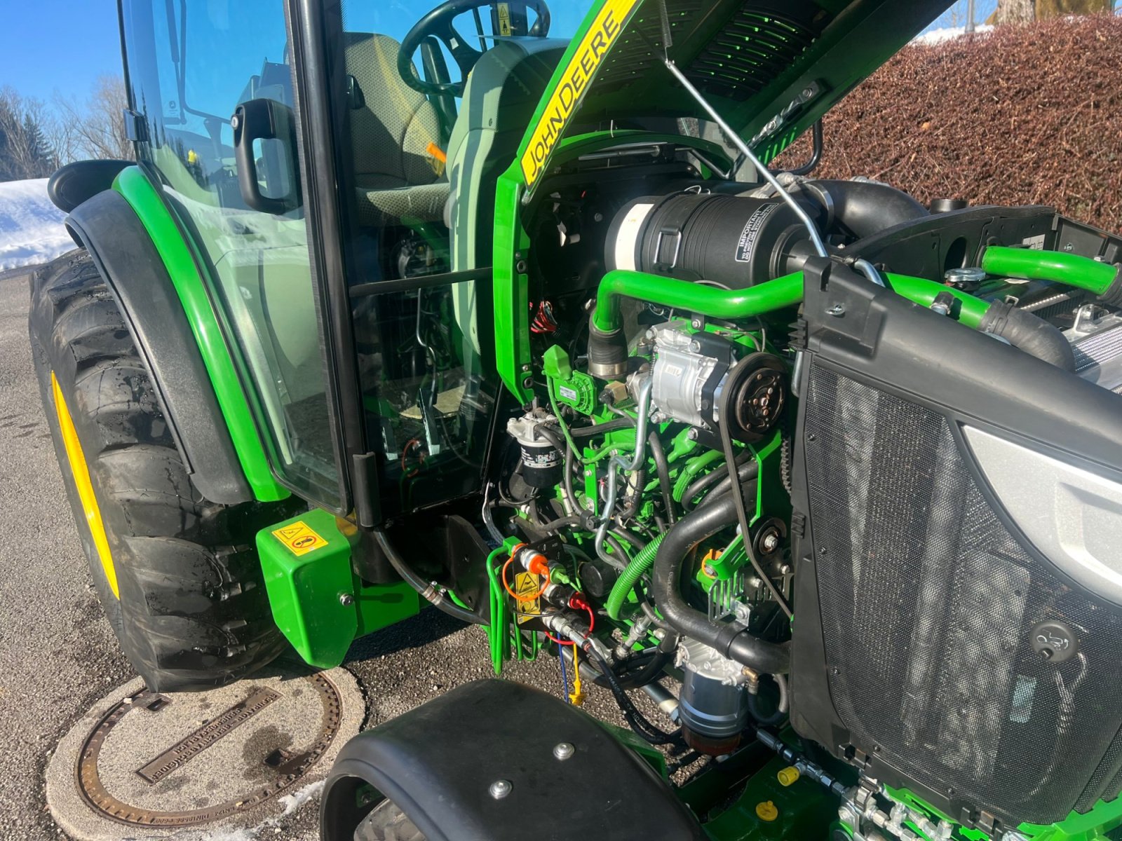 Kommunaltraktor tipa John Deere 4066R, Gebrauchtmaschine u Mondsee (Slika 9)
