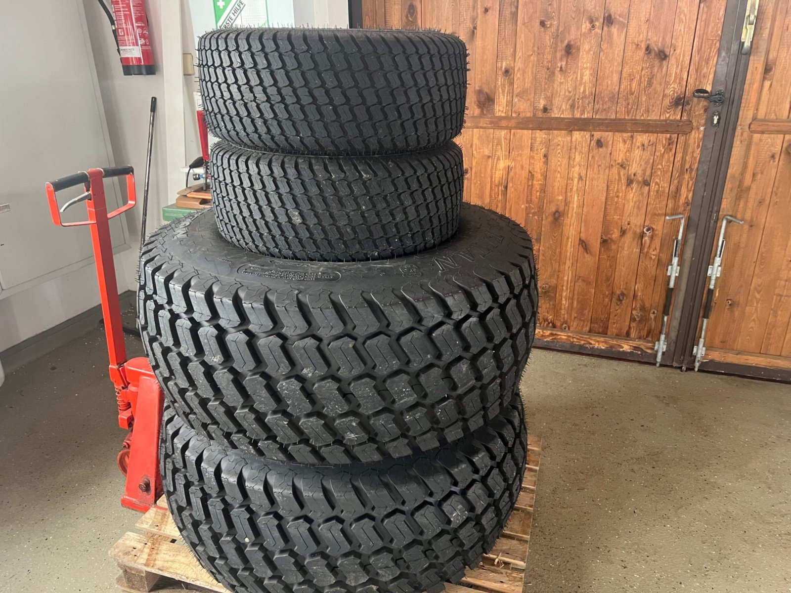 Kommunaltraktor tipa John Deere 4066R, Gebrauchtmaschine u Mondsee (Slika 15)