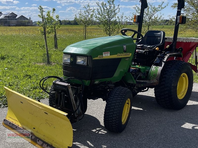 Kommunaltraktor des Typs John Deere 4110, Gebrauchtmaschine in Aschheim