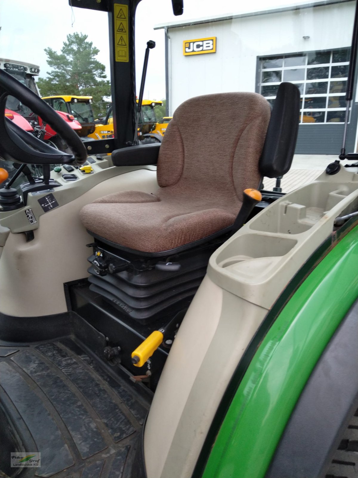 Kommunaltraktor tipa John Deere 4720 e Hydro, Gebrauchtmaschine u Pegnitz-Bronn (Slika 11)