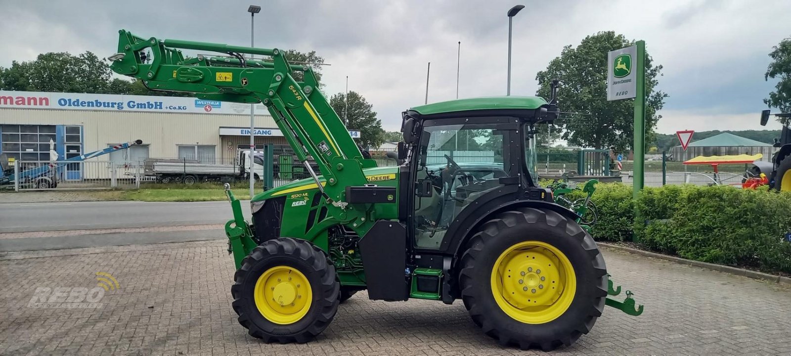 Kommunaltraktor typu John Deere 5120ML, Gebrauchtmaschine v Edewecht (Obrázek 2)