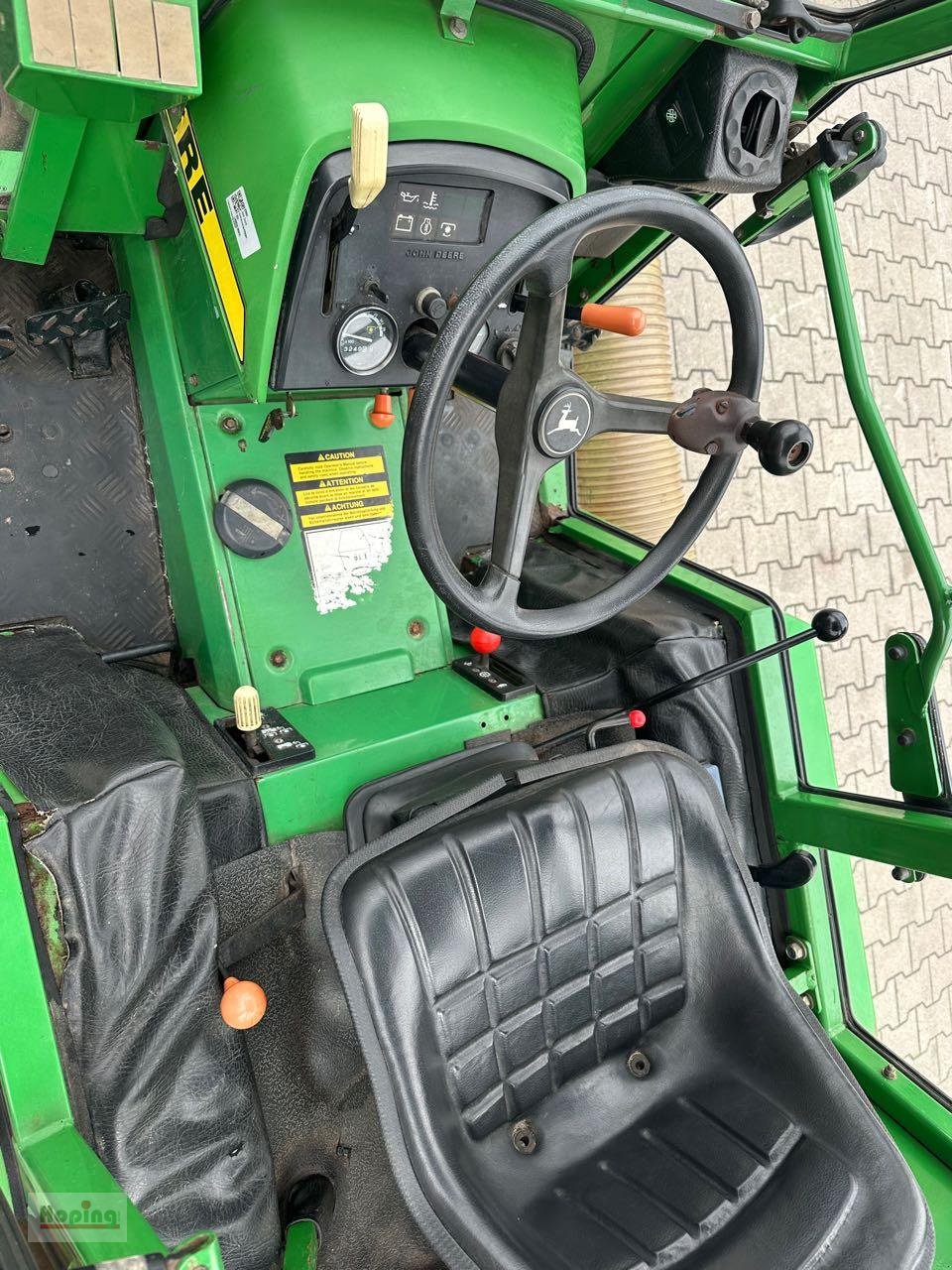 Kommunaltraktor типа John Deere 855, Gebrauchtmaschine в Bakum (Фотография 17)
