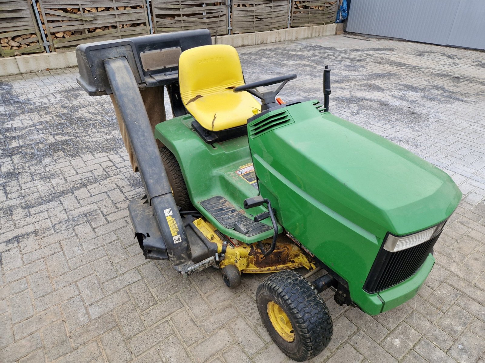 Kommunaltraktor tipa John Deere LX176, Gebrauchtmaschine u Limburg-Staffel (Slika 3)