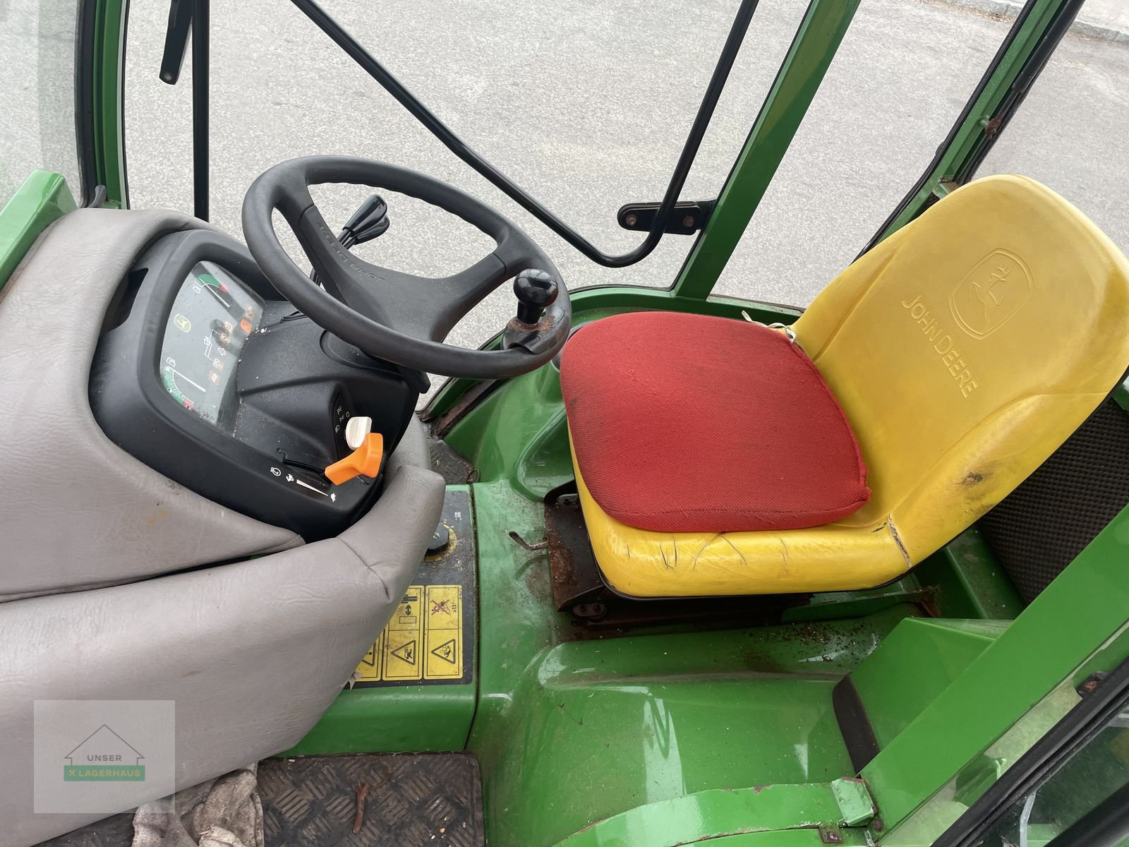 Kommunaltraktor van het type John Deere X495, Gebrauchtmaschine in Mattersburg (Foto 8)