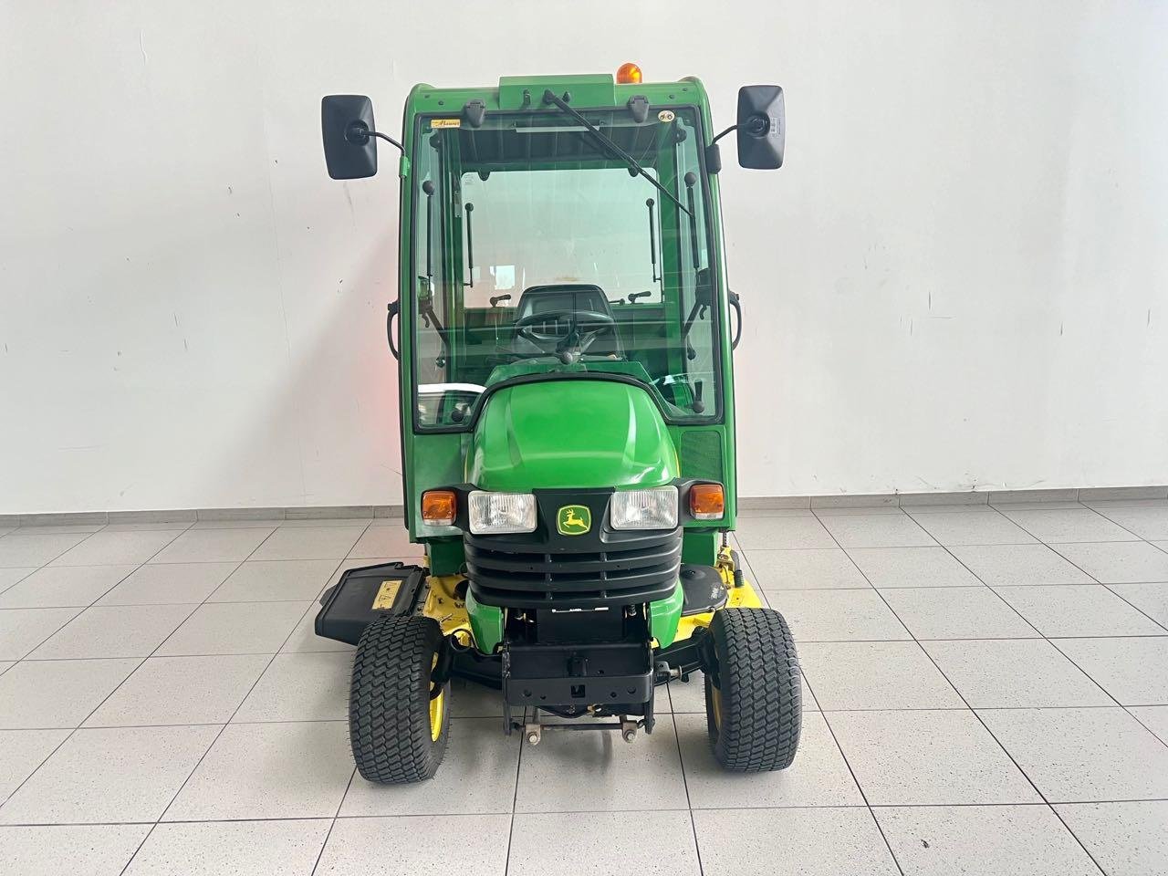 Kommunaltraktor des Typs John Deere X495, Gebrauchtmaschine in Neubeckum (Bild 3)