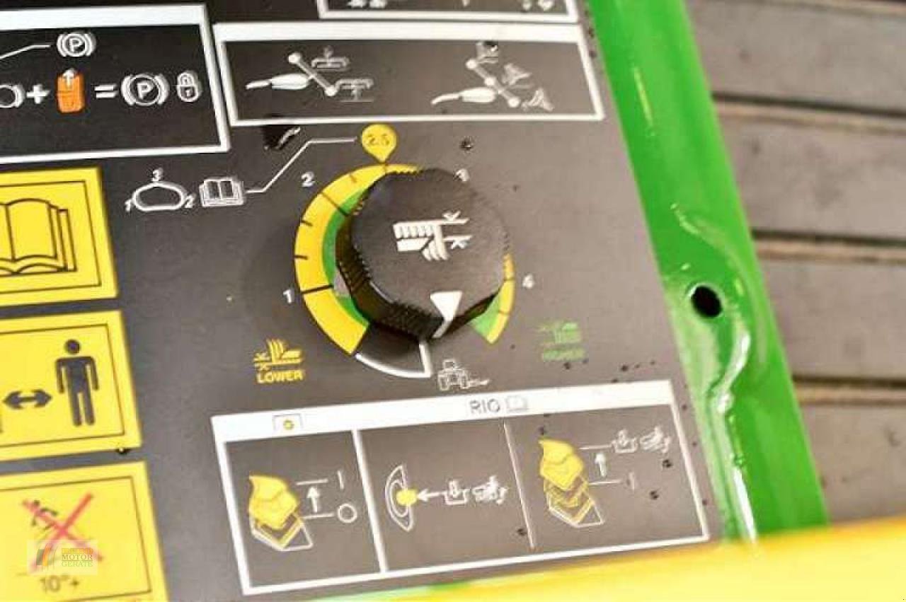 Kommunaltraktor typu John Deere X940 KOMPAKTTRAKTOR, Neumaschine v Bremervörde (Obrázek 7)
