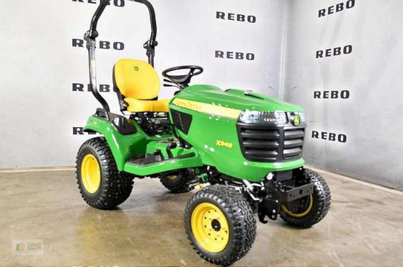 Kommunaltraktor a típus John Deere X948 KOMPAKTTRAKTOR, Neumaschine ekkor: Cloppenburg (Kép 1)
