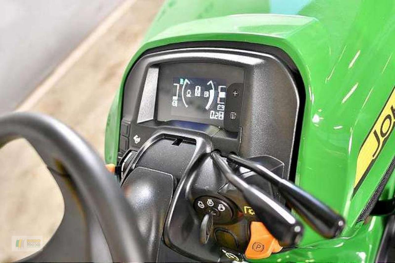 Kommunaltraktor del tipo John Deere X948 KOMPAKTTRAKTOR, Neumaschine In Cloppenburg (Immagine 9)