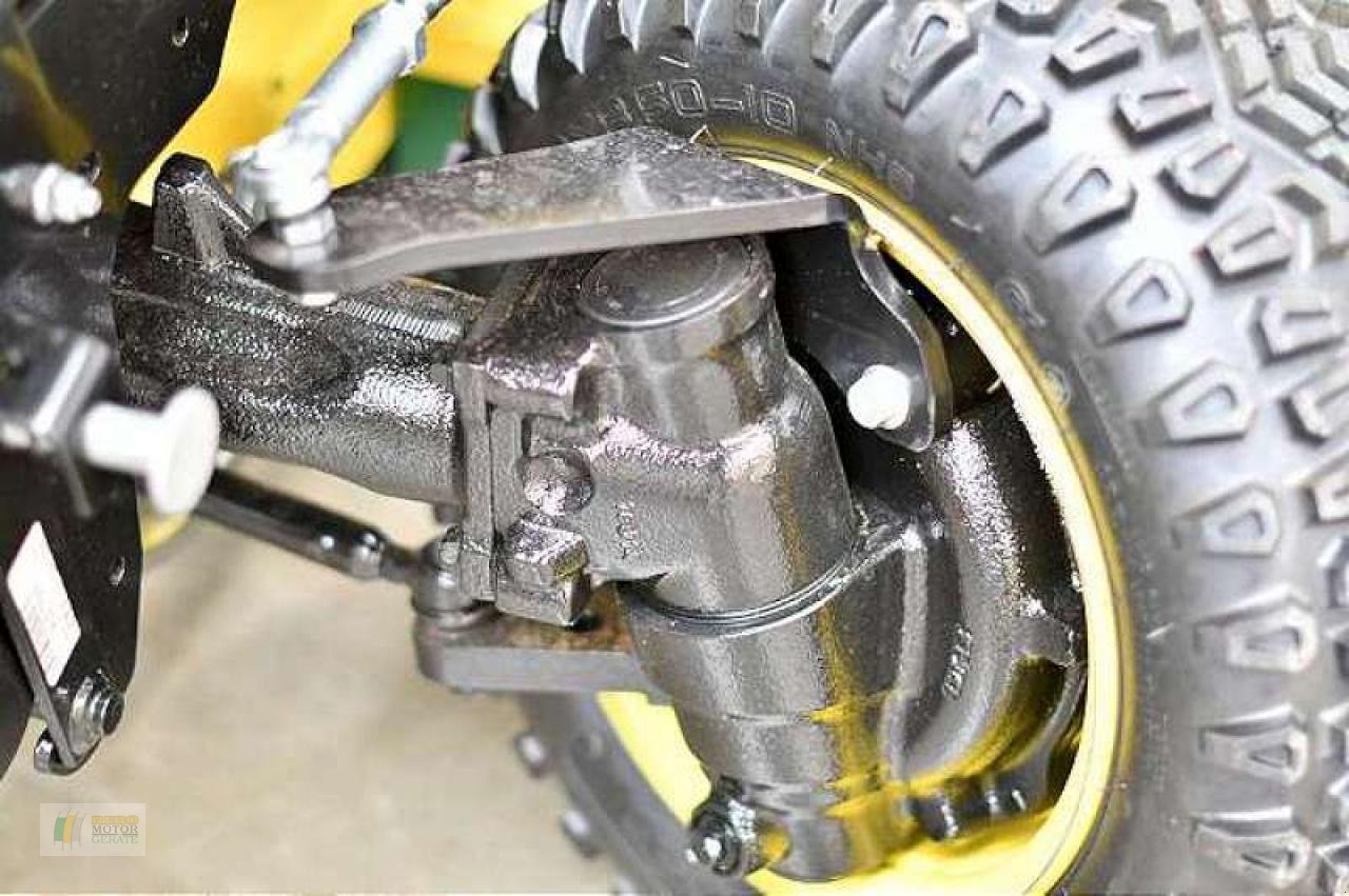 Kommunaltraktor des Typs John Deere X949 KOMPAKTTRAKTOR, Neumaschine in Cloppenburg (Bild 3)