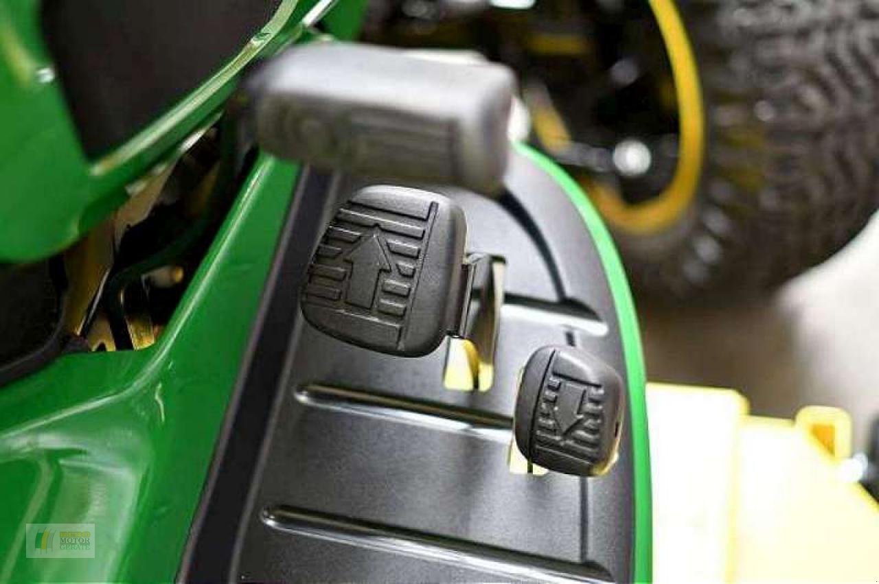 Kommunaltraktor des Typs John Deere X949 KOMPAKTTRAKTOR, Neumaschine in Cloppenburg (Bild 7)