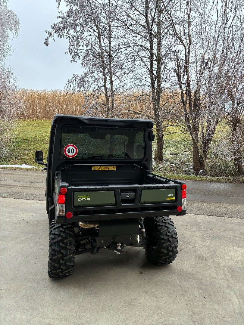 Kommunaltraktor typu John Deere XUV 835 M, Ausstellungsmaschine w Henau (Zdjęcie 4)