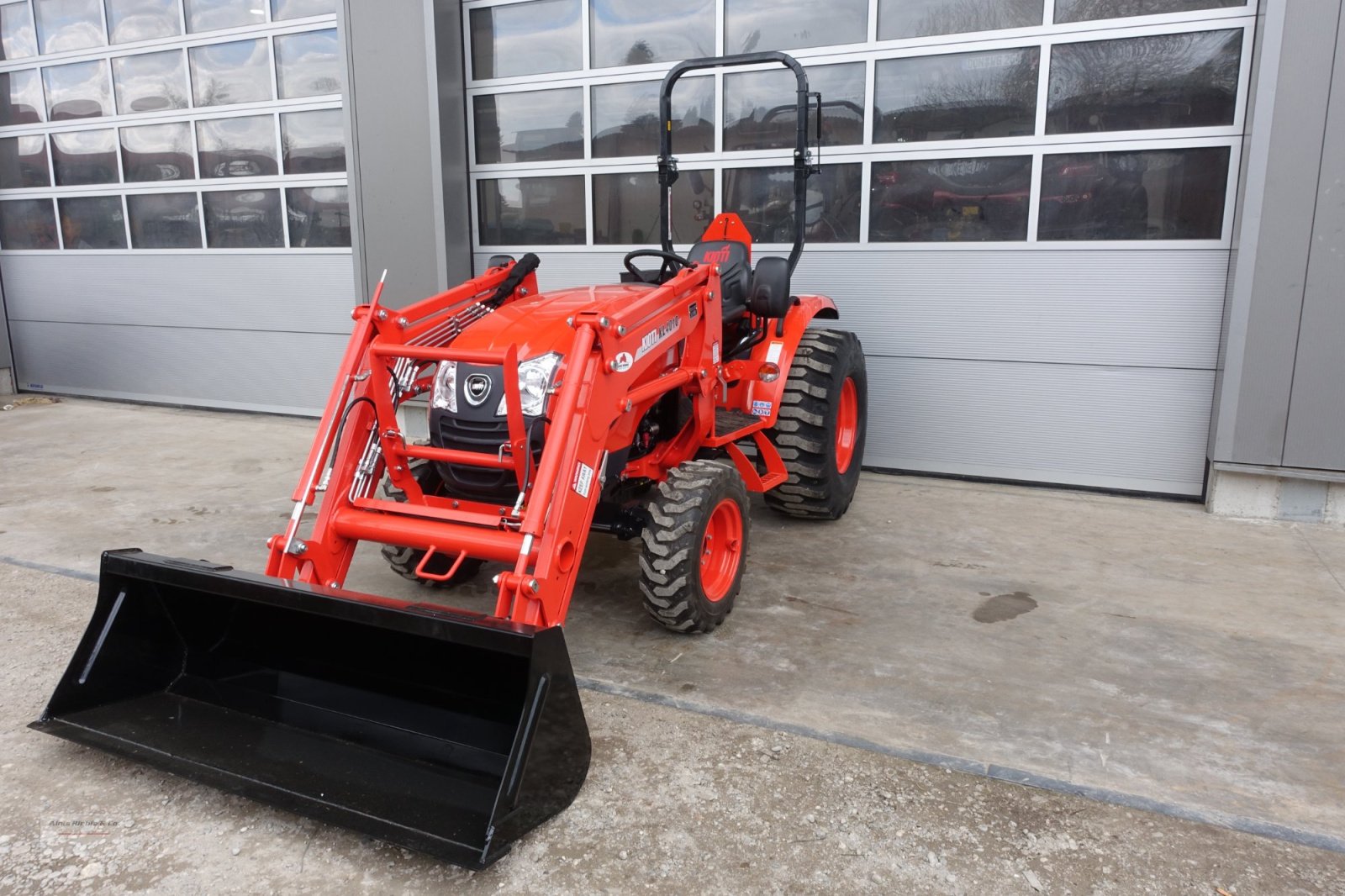 Kommunaltraktor tipa Kioti CK3530, Neumaschine u Tapfheim (Slika 4)
