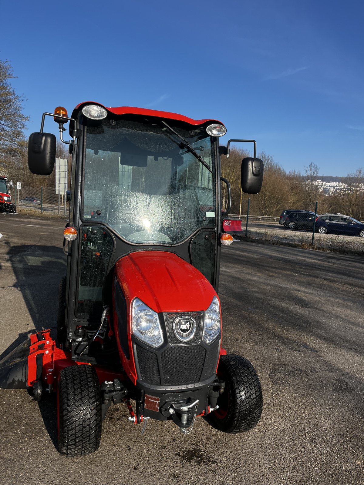 Kommunaltraktor des Typs Kioti CS2520H, Neumaschine in Ulm (Söflingen) (Bild 3)