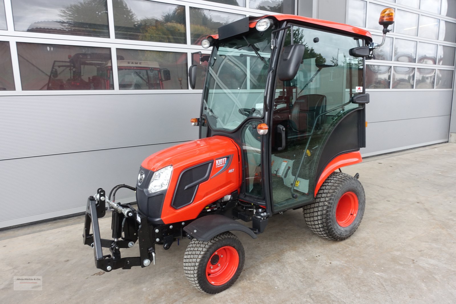 Kommunaltraktor typu Kioti CS2520H, Neumaschine v Tapfheim (Obrázek 2)