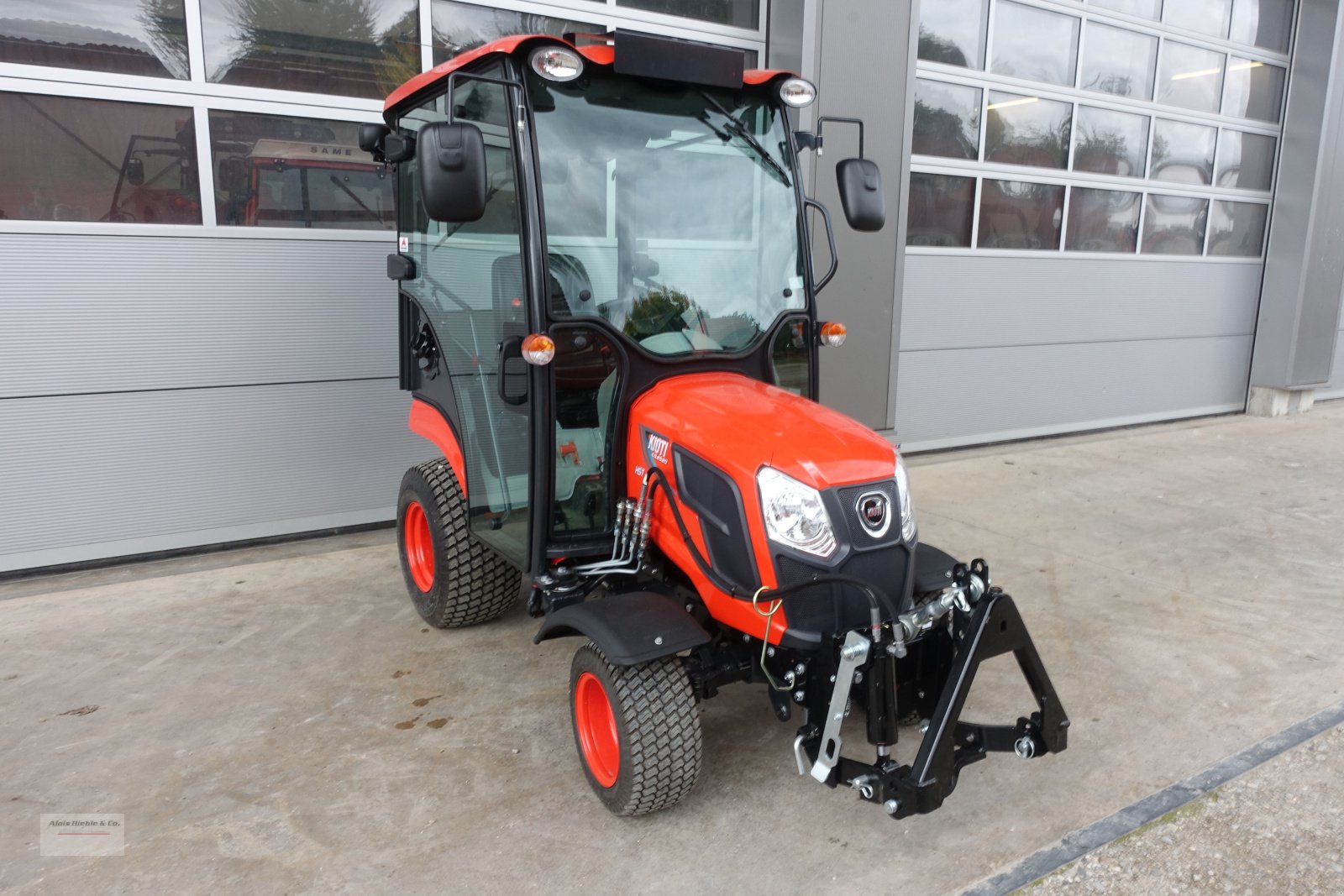 Kommunaltraktor typu Kioti CS2520H, Neumaschine v Tapfheim (Obrázek 4)