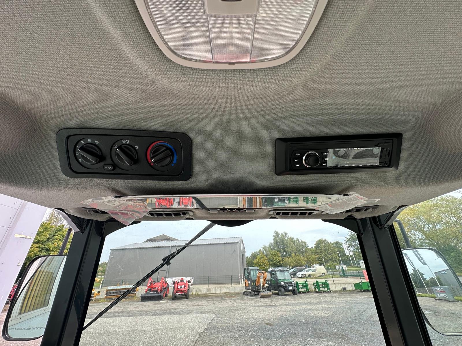 Kommunaltraktor za tip Kioti CX2510CH, Neumaschine u Klempau (Slika 11)