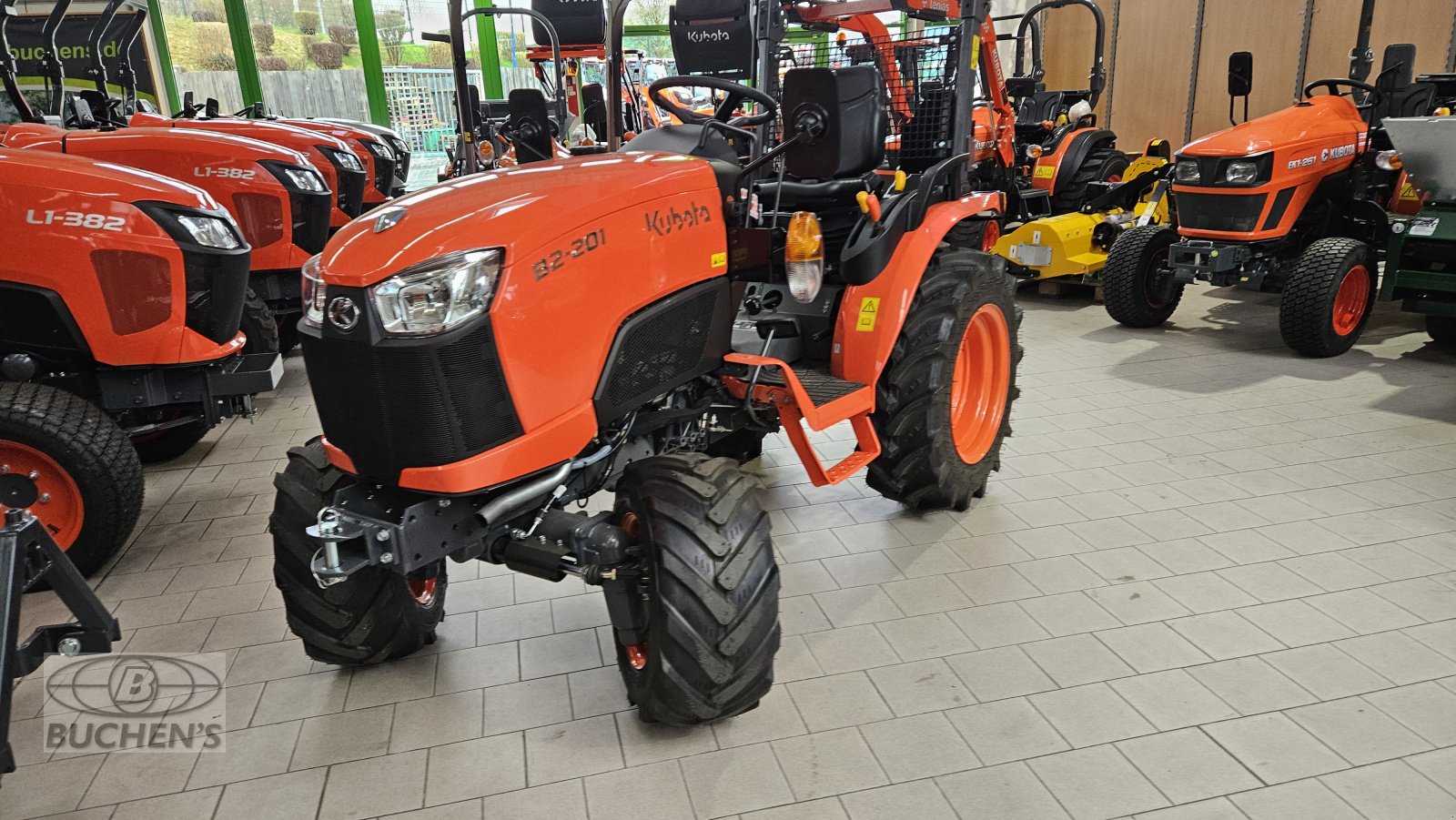 Kommunaltraktor typu Kubota B 2-201 D, Neumaschine v Olpe (Obrázek 7)