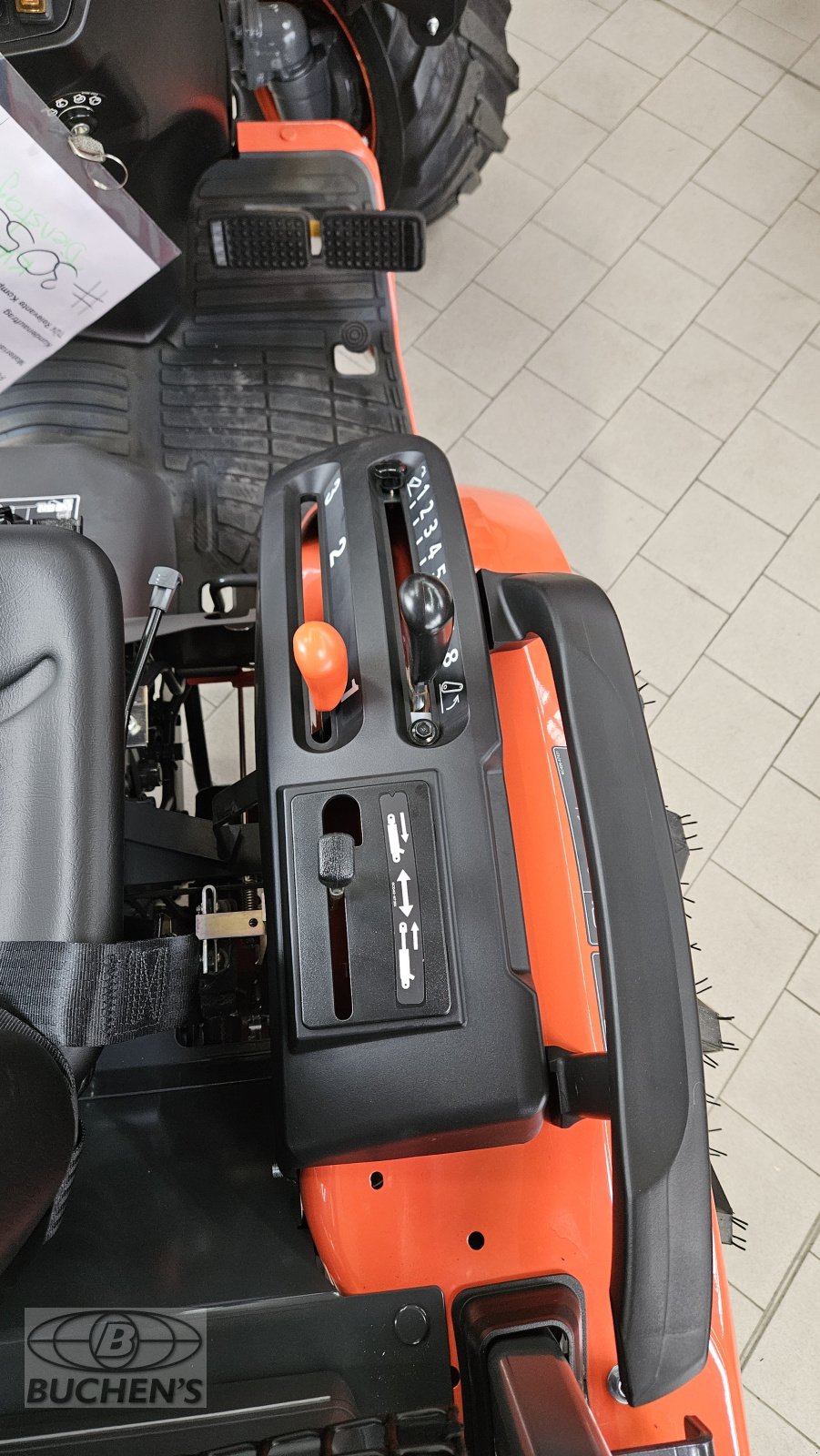 Kommunaltraktor typu Kubota B 2-201 D, Neumaschine v Olpe (Obrázek 12)