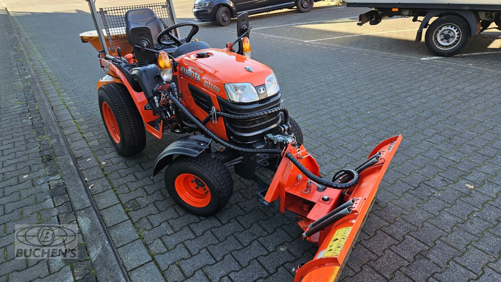 Kommunaltraktor typu Kubota B1-181 Winterdienst, Gebrauchtmaschine v Olpe (Obrázek 8)