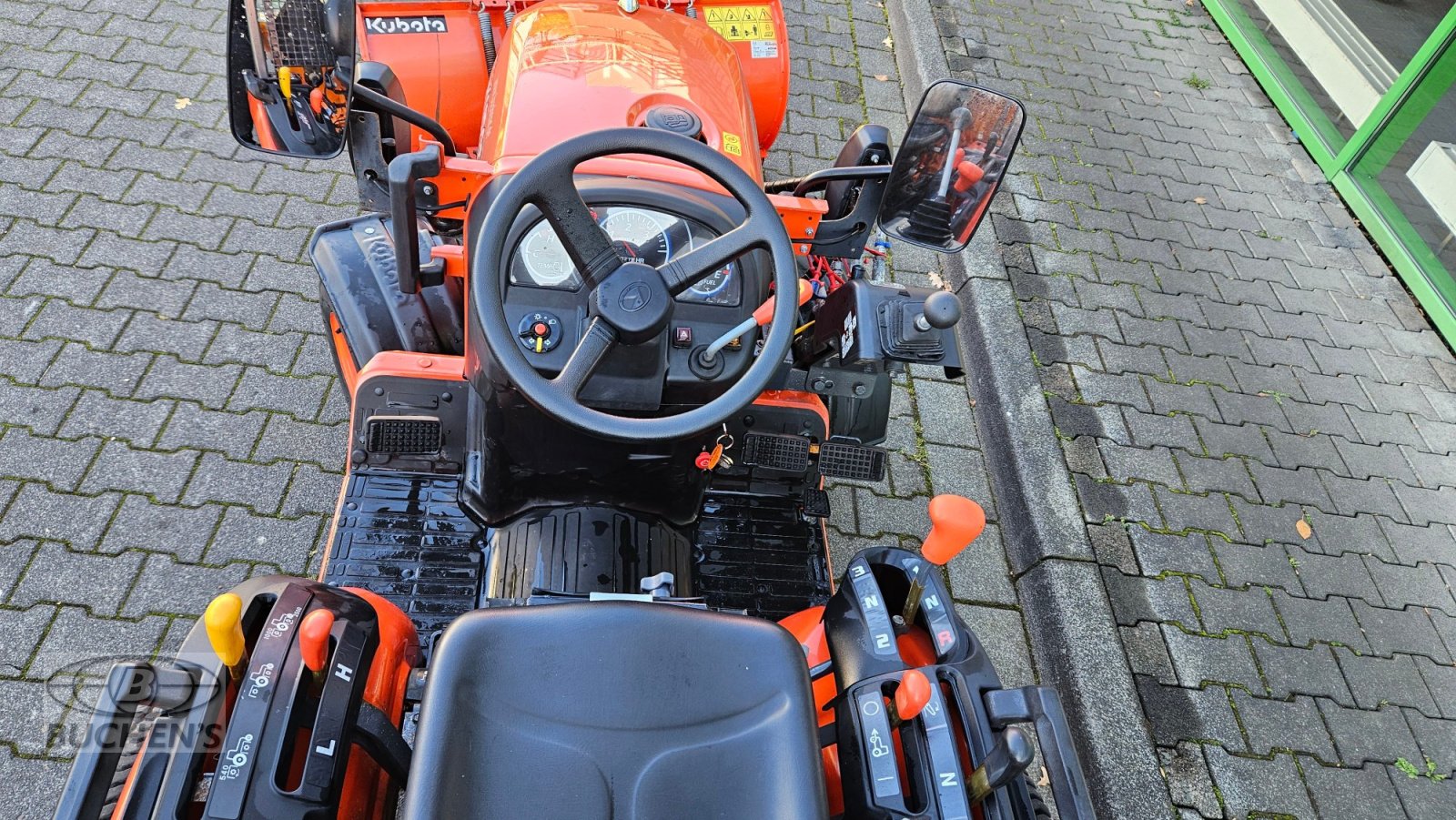 Kommunaltraktor typu Kubota B1-181 Winterdienst, Gebrauchtmaschine v Olpe (Obrázek 11)