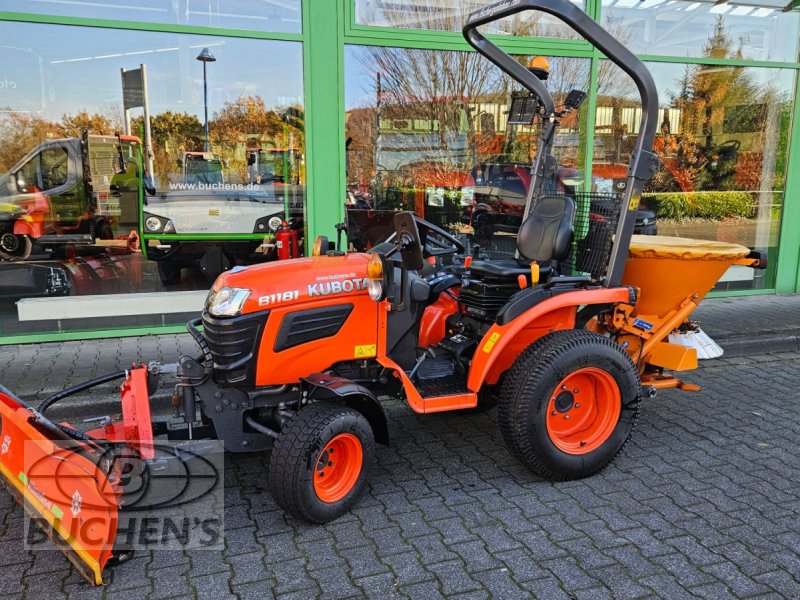 Kommunaltraktor Türe ait Kubota B1-181 Winterdienst, Gebrauchtmaschine içinde Olpe (resim 1)