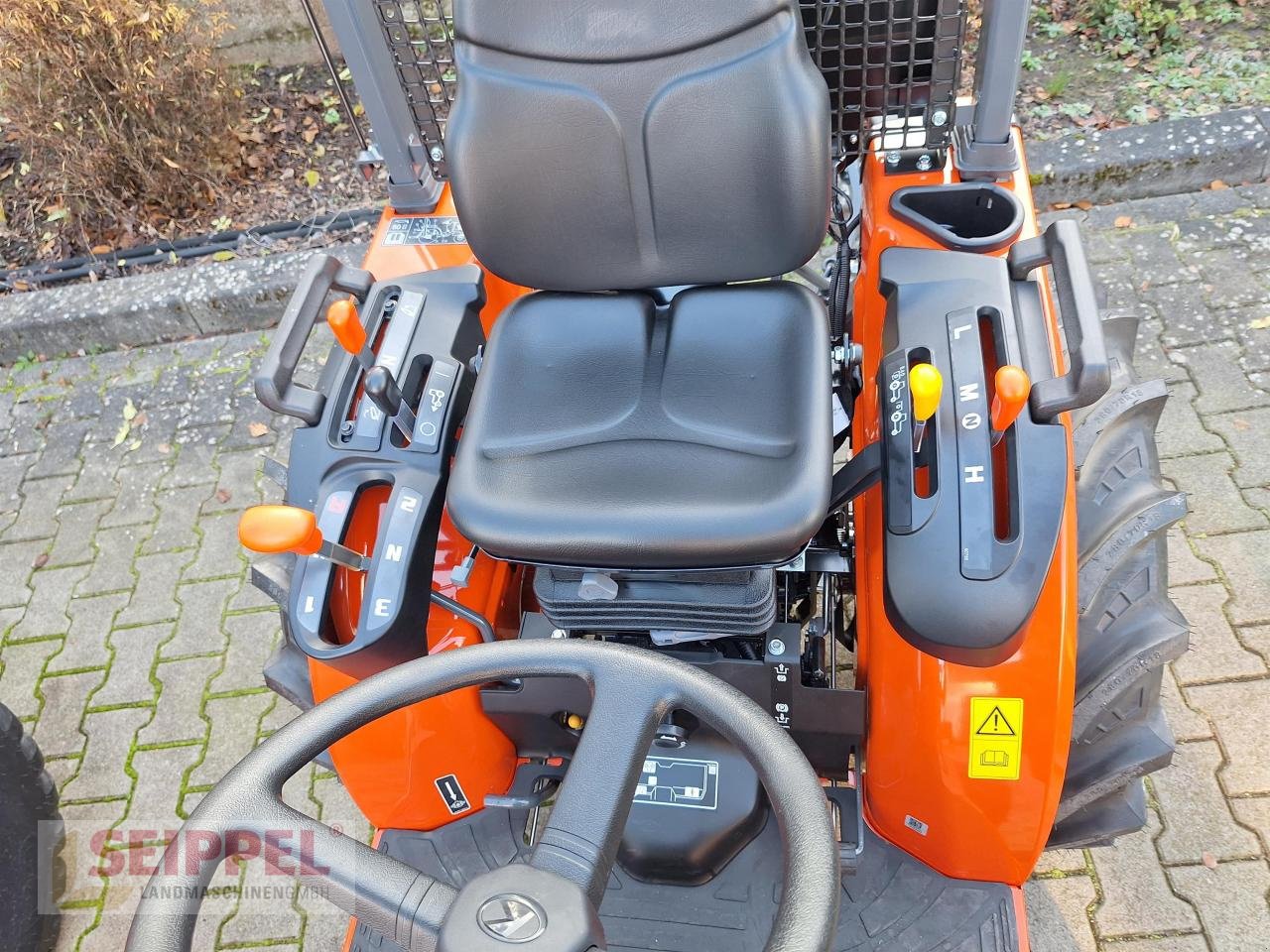 Kommunaltraktor des Typs Kubota B1-241 D-EC-F, Neumaschine in Groß-Umstadt (Bild 6)