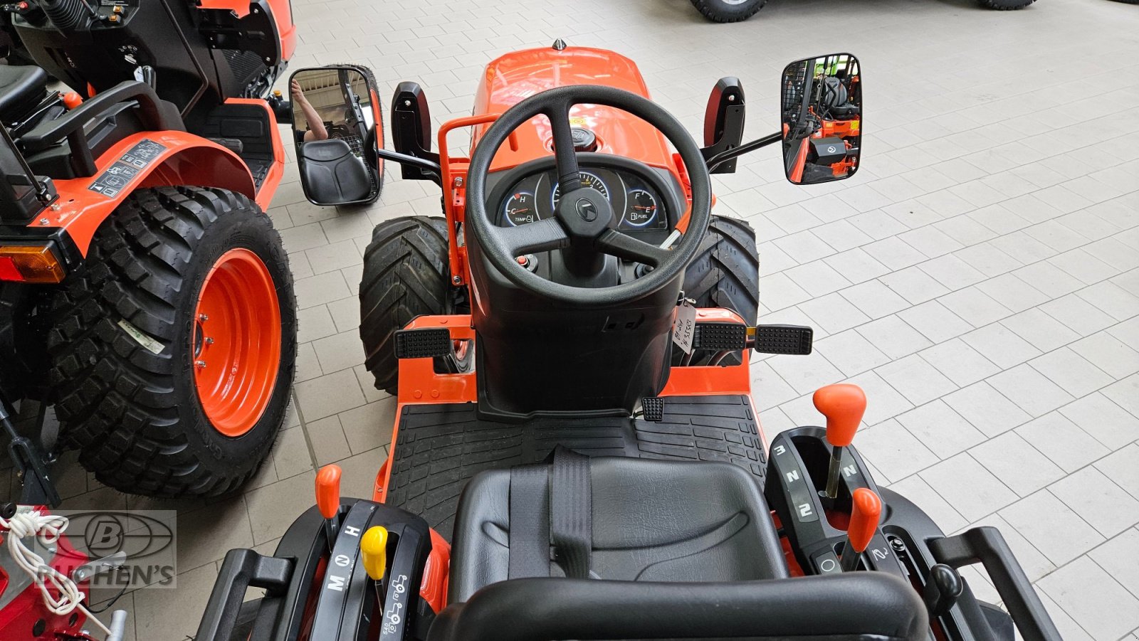 Kommunaltraktor typu Kubota B1-241, Neumaschine w Olpe (Zdjęcie 7)