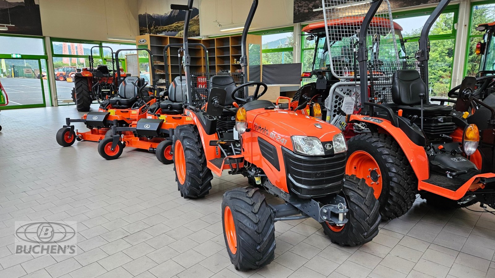 Kommunaltraktor typu Kubota B1-241, Neumaschine w Olpe (Zdjęcie 9)