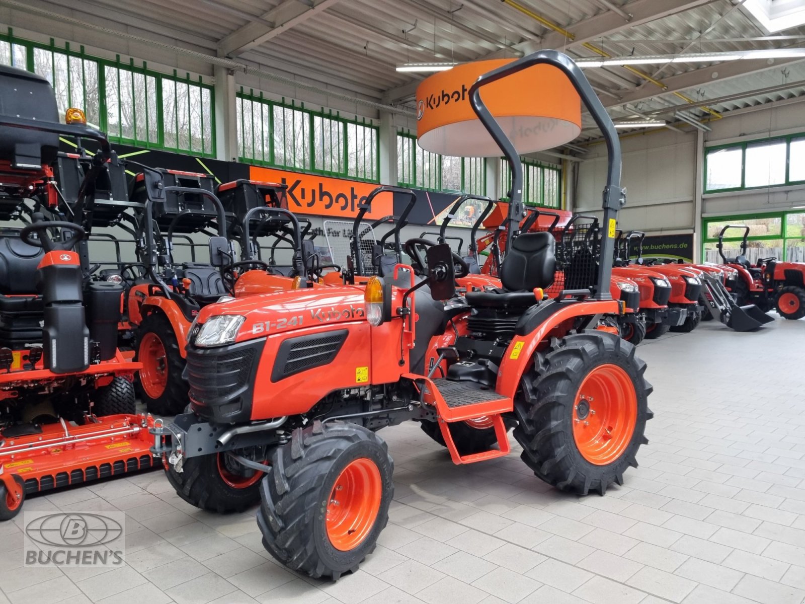 Kommunaltraktor typu Kubota B1-241, Neumaschine w Olpe (Zdjęcie 12)
