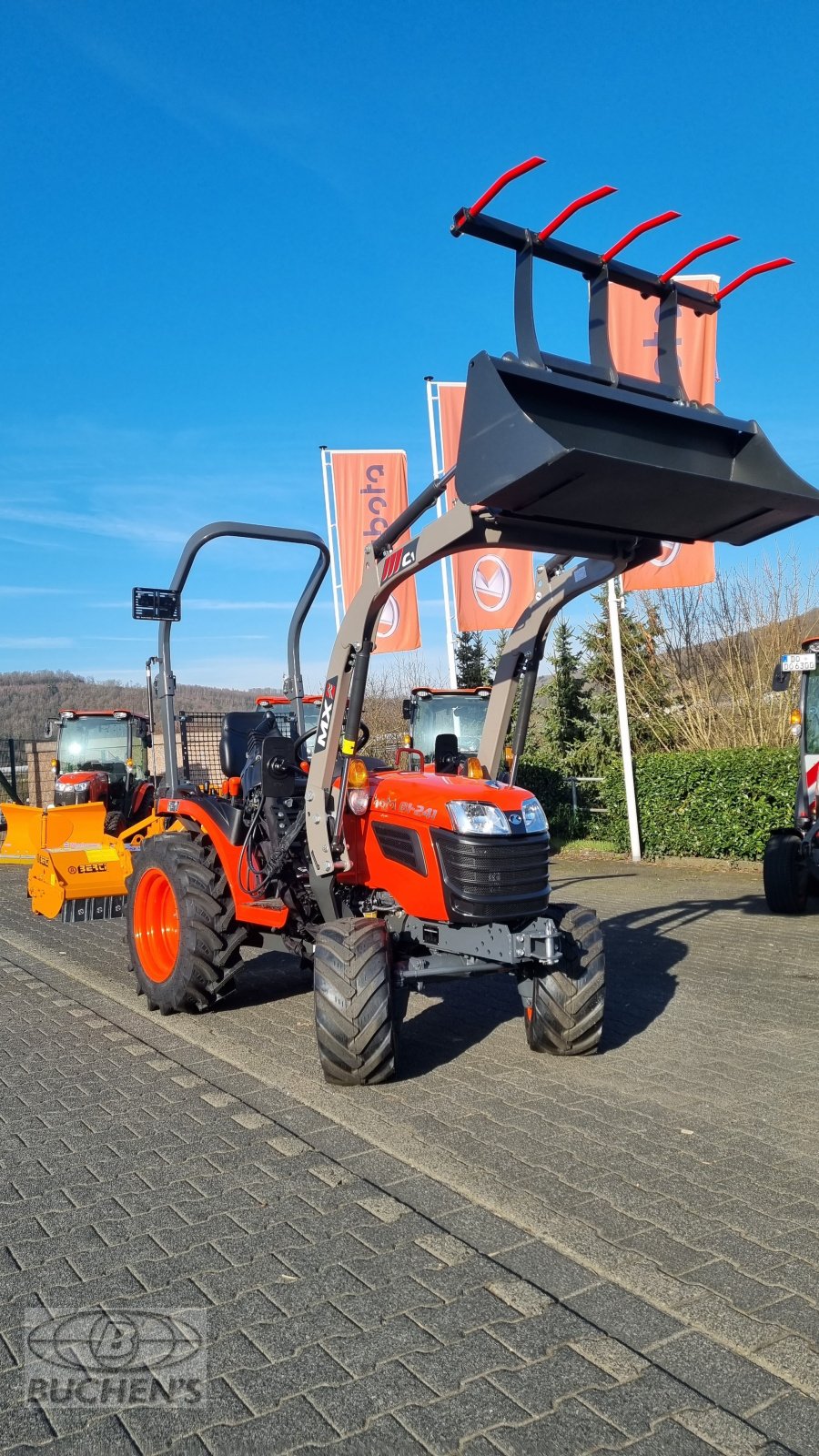 Kommunaltraktor typu Kubota B1241, Neumaschine v Olpe (Obrázek 11)