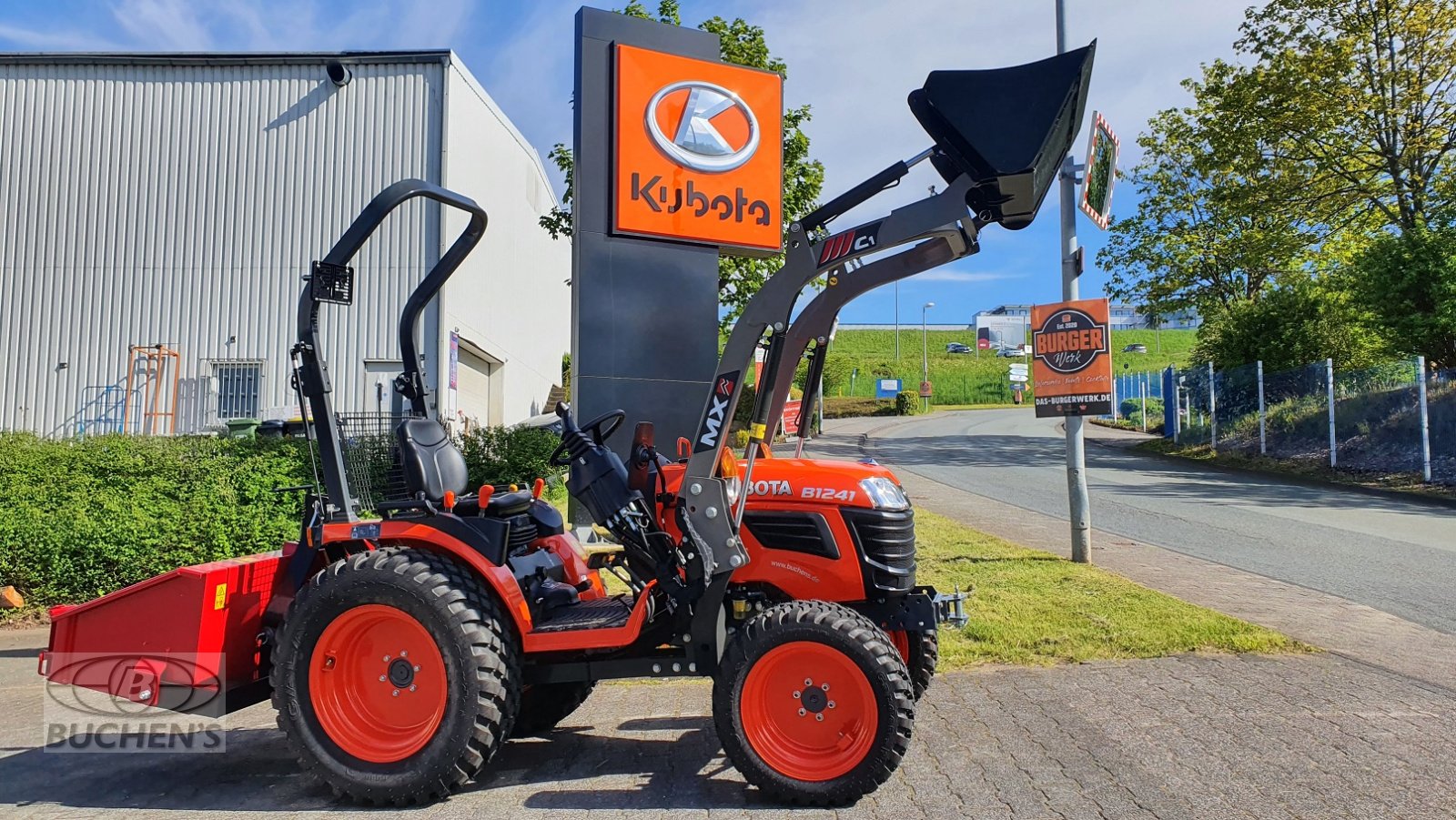 Kommunaltraktor typu Kubota B1241, Neumaschine v Olpe (Obrázek 13)