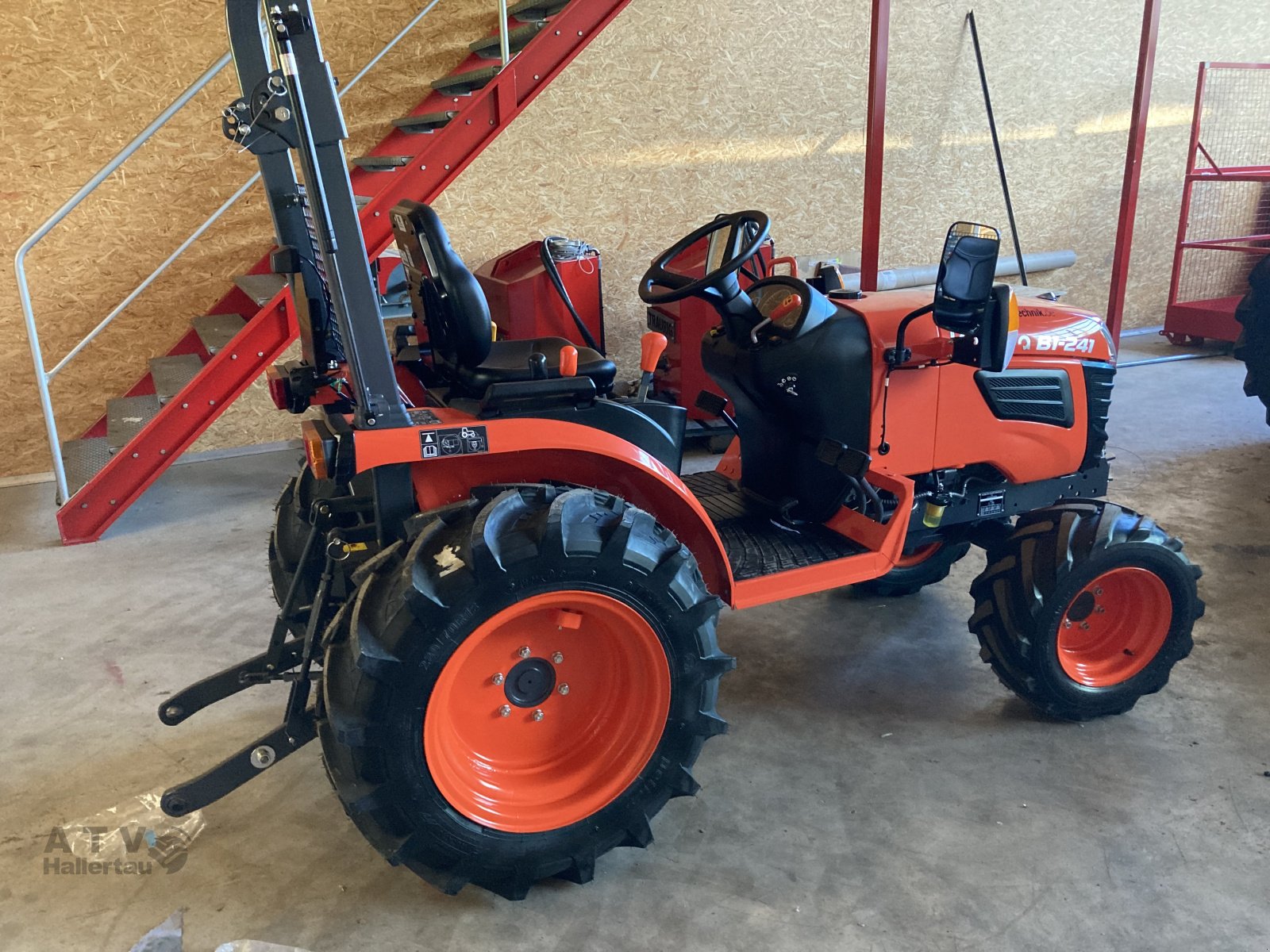Kommunaltraktor tip Kubota B1241, Neumaschine in Schweitenkirchen (Poză 1)