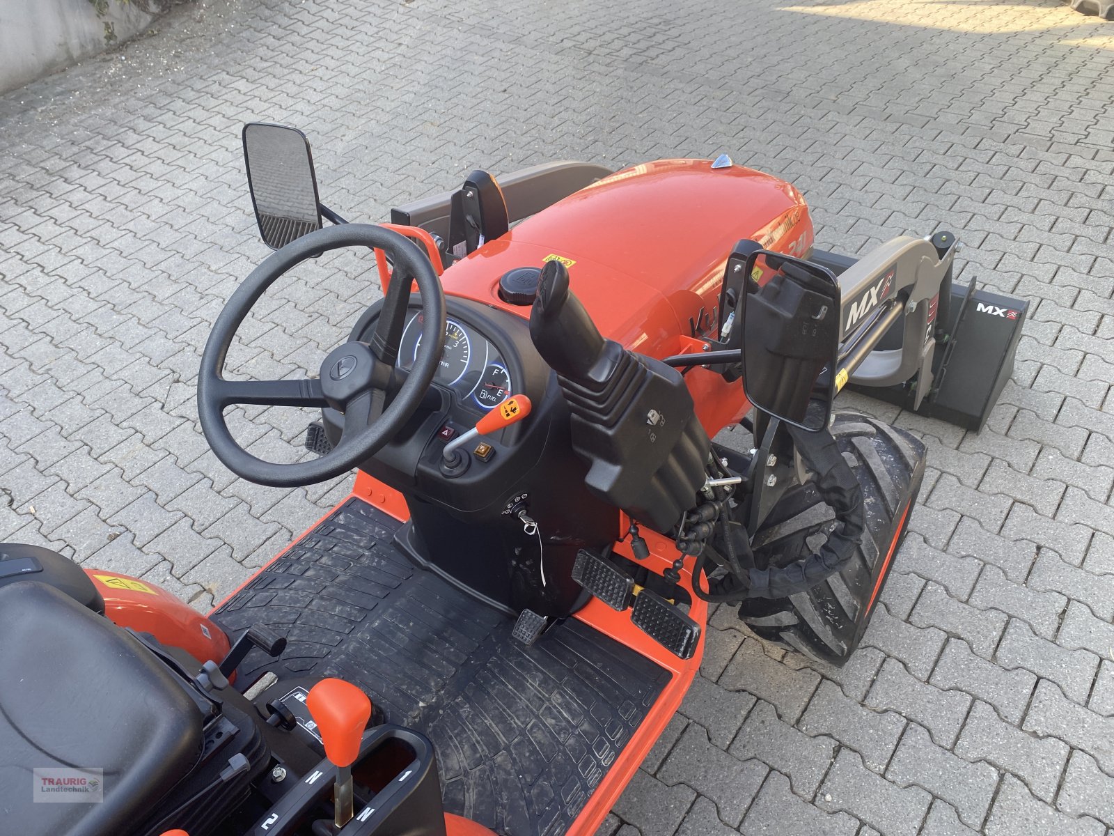 Kommunaltraktor typu Kubota B1241, Neumaschine v Mainburg/Wambach (Obrázek 10)