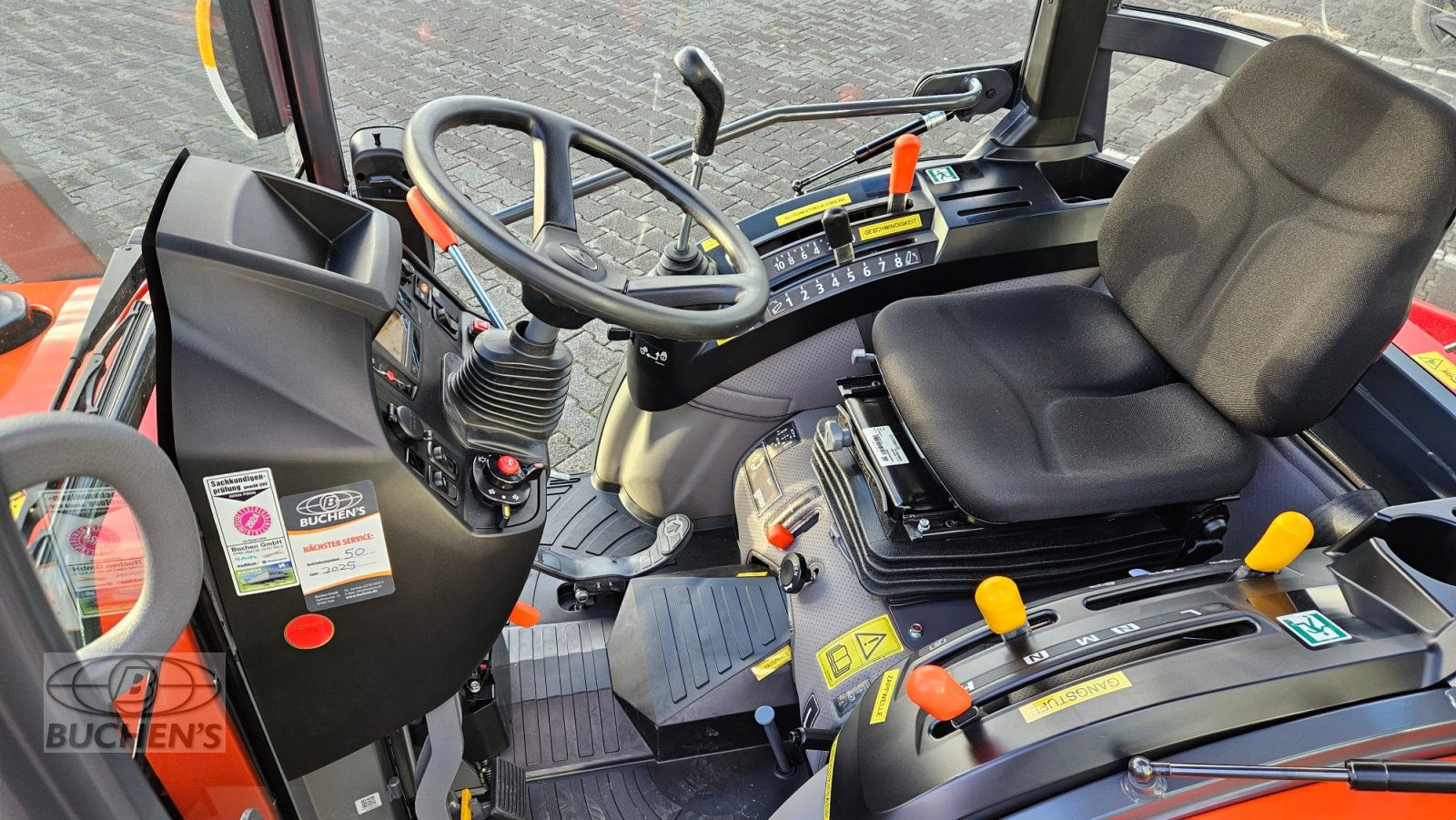 Kommunaltraktor typu Kubota B2-231 CAB, Gebrauchtmaschine v Olpe (Obrázek 16)