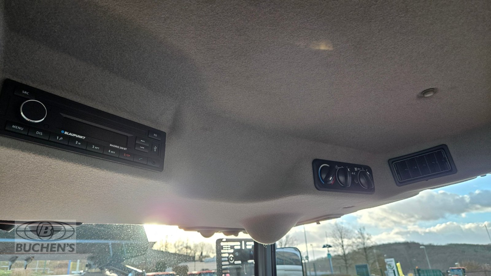 Kommunaltraktor typu Kubota B2-231 CAB, Gebrauchtmaschine v Olpe (Obrázek 19)