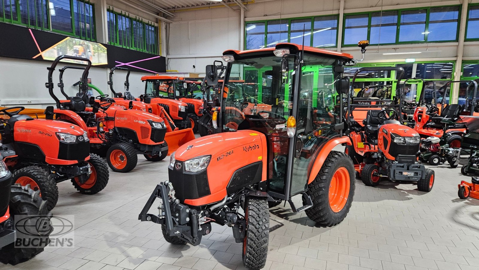 Kommunaltraktor of the type Kubota B2-261 CAB ab 460,-, Neumaschine in Olpe (Picture 12)