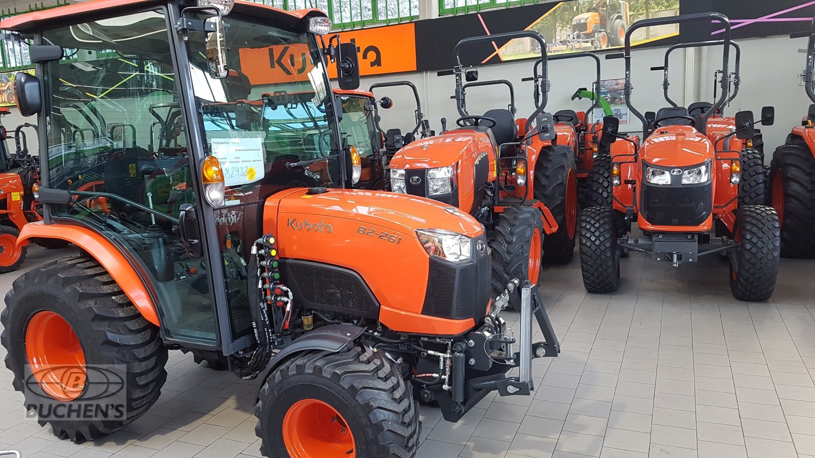 Kommunaltraktor typu Kubota B2-261 H CAB, Neumaschine v Olpe (Obrázek 3)
