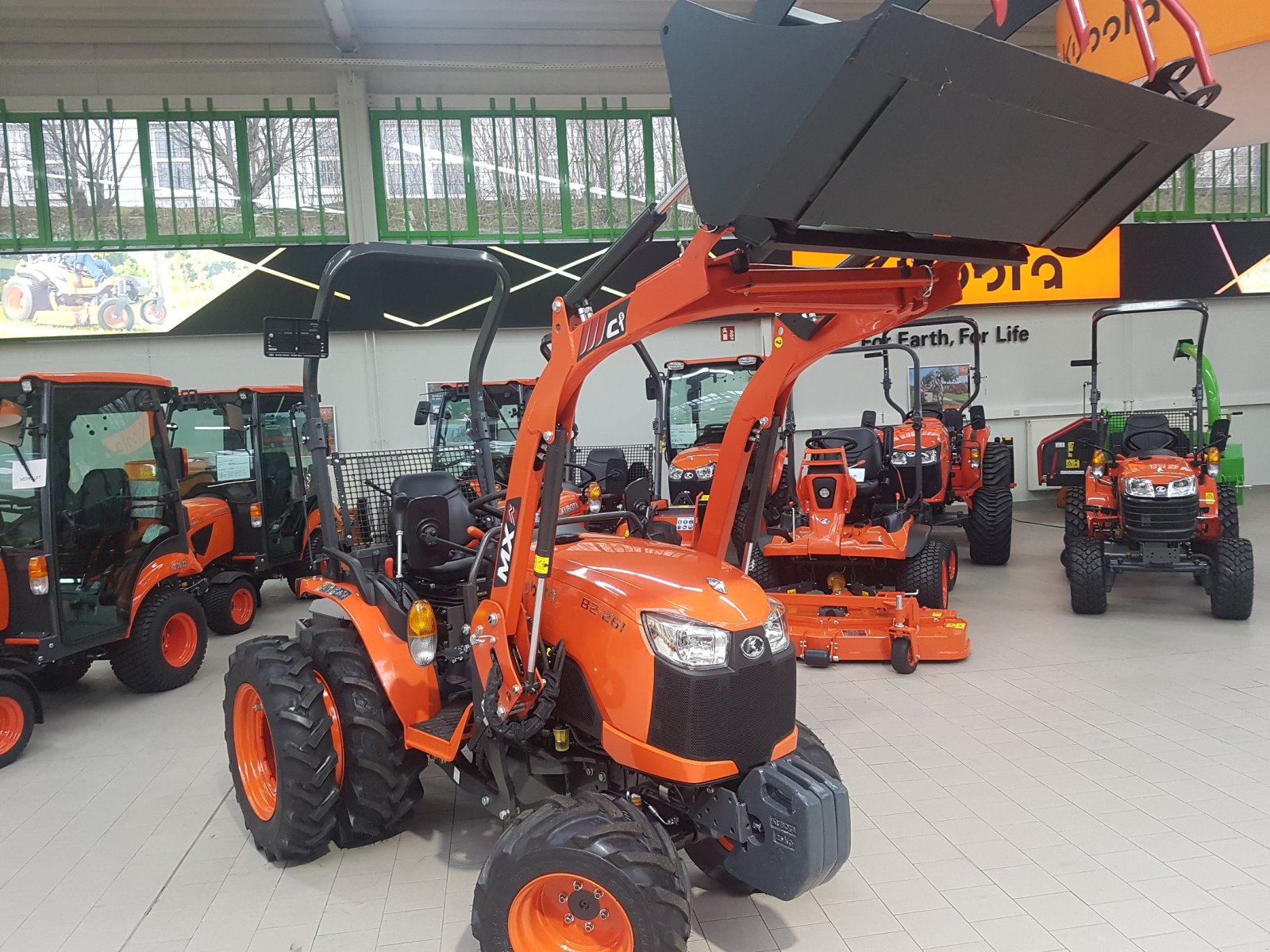 Kommunaltraktor des Typs Kubota B2-261 H, Neumaschine in Olpe (Bild 10)