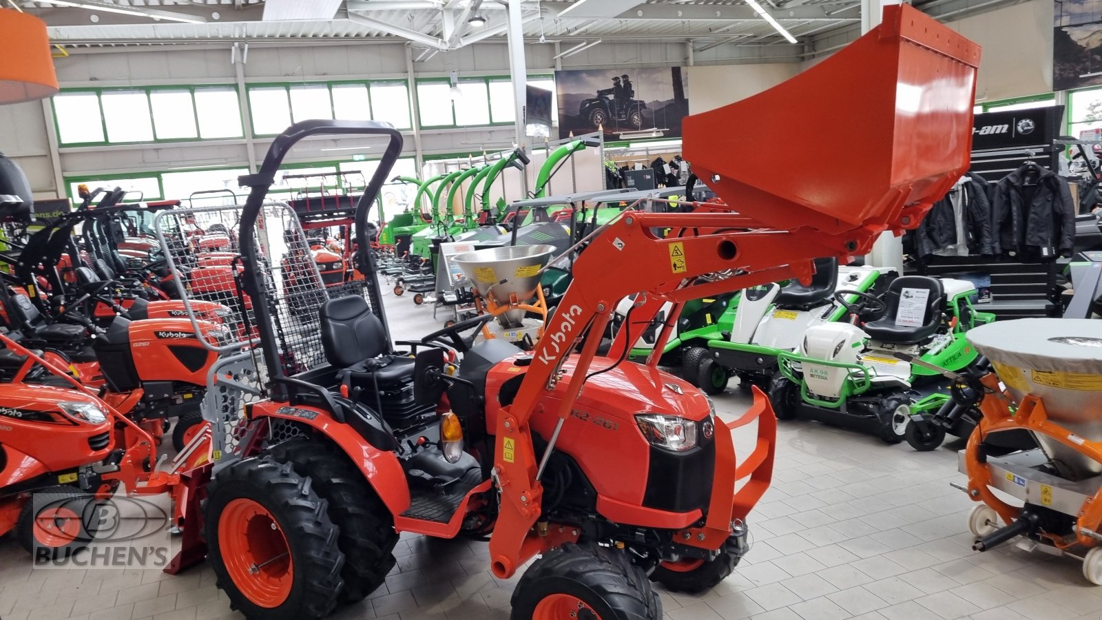 Kommunaltraktor des Typs Kubota B2-261 ROPS, Neumaschine in Olpe (Bild 3)