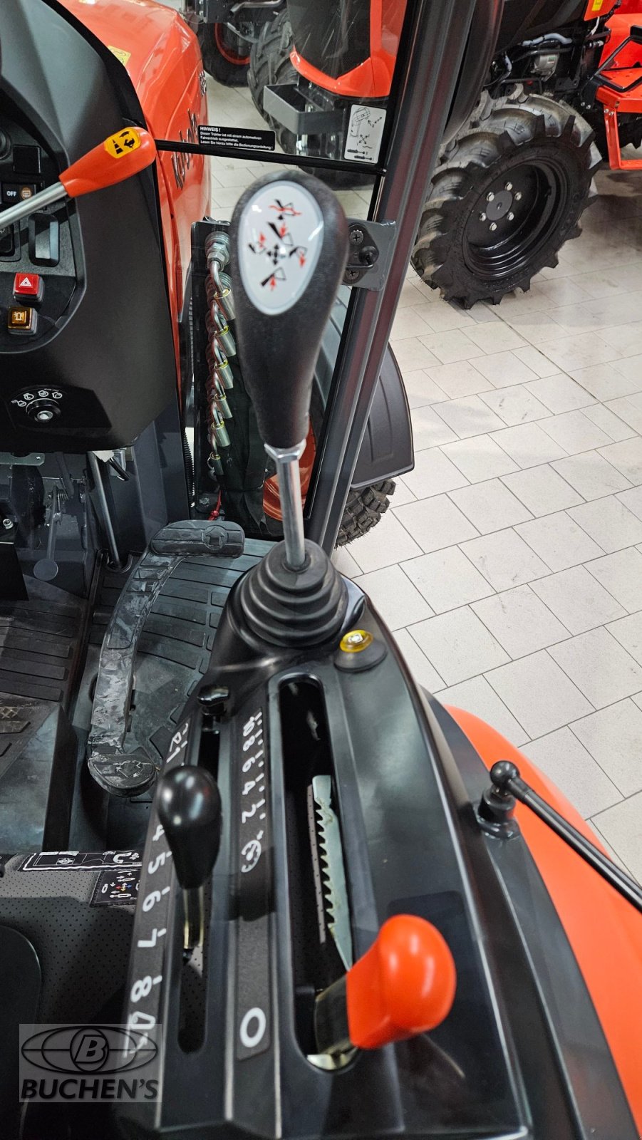 Kommunaltraktor a típus Kubota B2-261 Winterdienst, Neumaschine ekkor: Olpe (Kép 13)