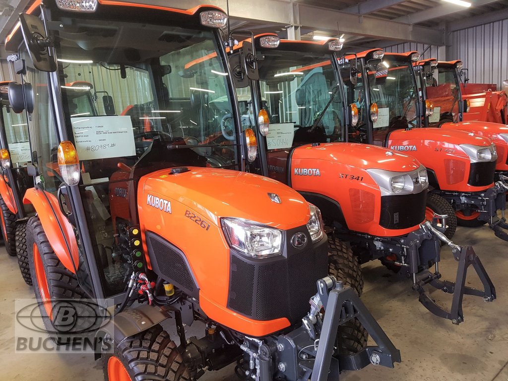 Kommunaltraktor des Typs Kubota B2261, Neumaschine in Olpe (Bild 7)